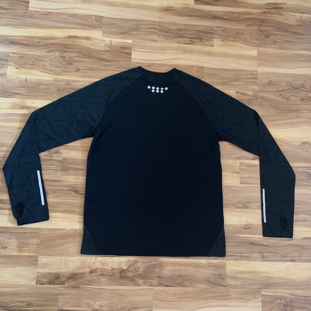👕👕👕 - Picture 3 of 3